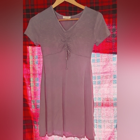 Olivia Rae Dress - Picture 3 of 3